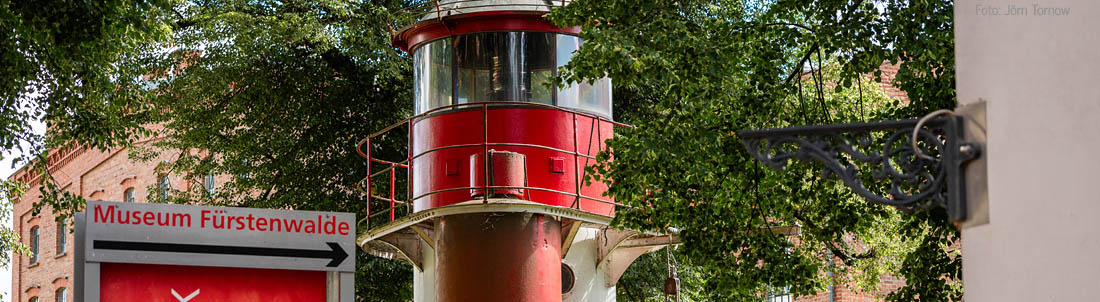 F&uuml;rstenwalder Museum mit Leuchtturm